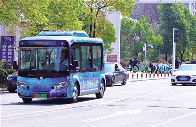 策略股 从厘米级定位到信号灯预测北斗如何重塑全球“时空感知”